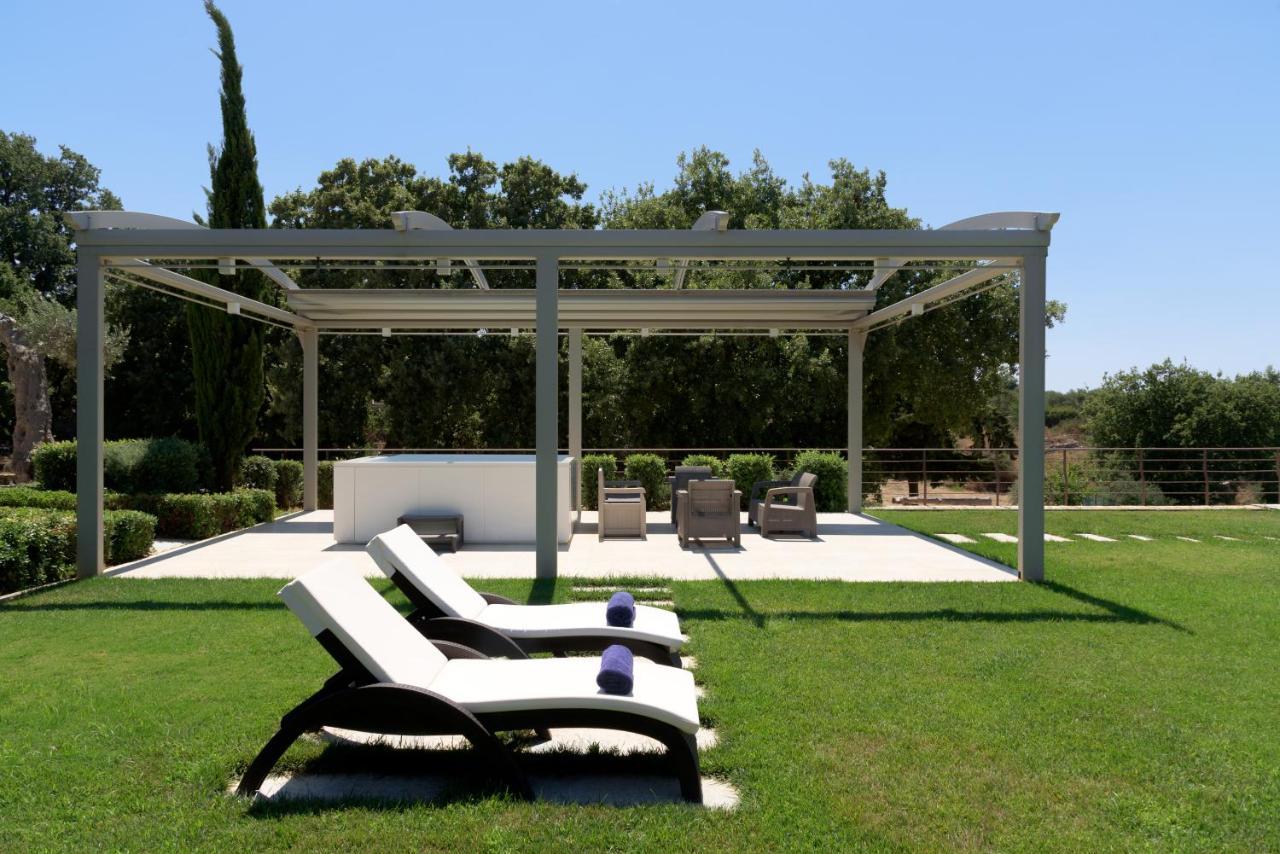 Villa Stolidi Mou Treehouse