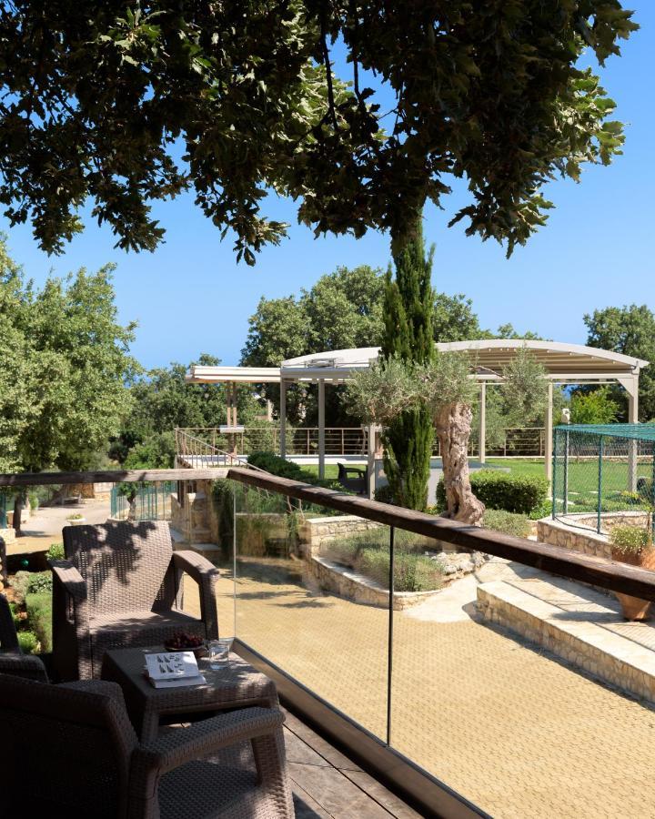Stolidi Mou Treehouse Villa